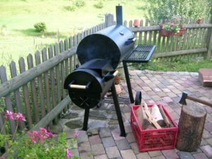Kaminholz Smoker